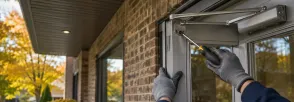 Storm Door Repair Eatonville, Toronto